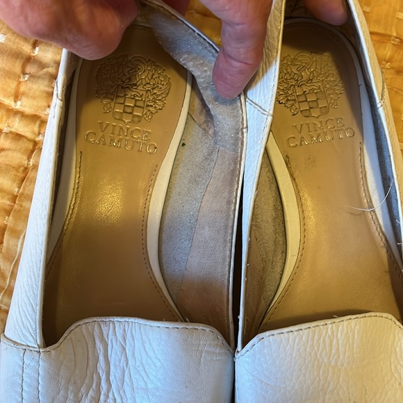 Vince Camuto Flats - Picture 6 of 10